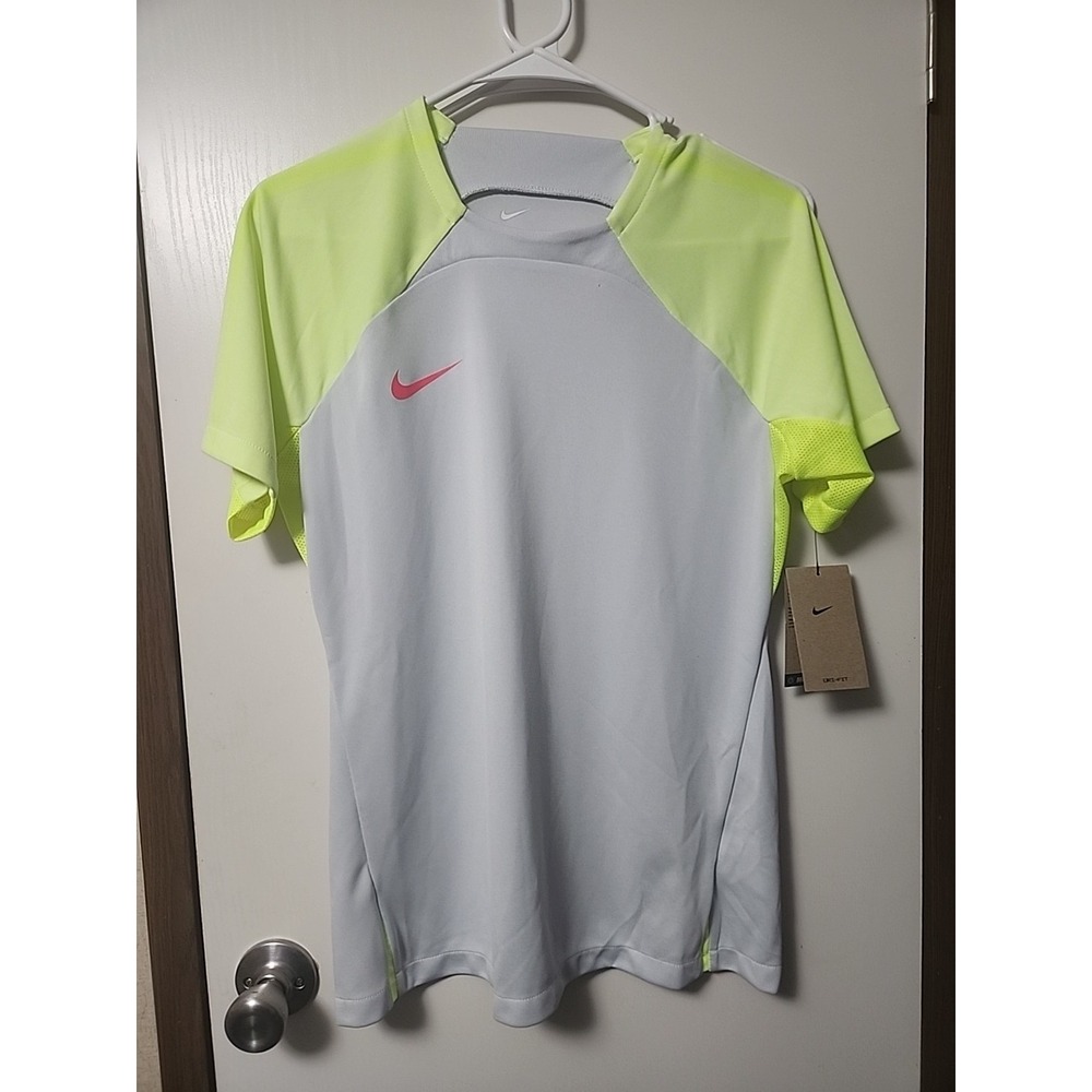 Nike Women's Dri‑FIT Strike Training Top Platinum Volt Hyper Pink Size Medium